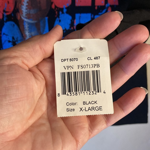 Franklin football themed xl boys NWT Black Long Sleeve Shirt - Picture 2 of 4